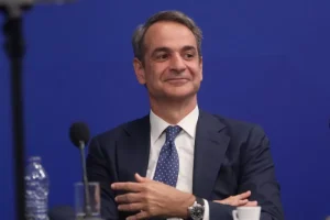 (Μη) ανασχηματισμός από τον Κυριάκο, που προχώρησε σε safe επιλογές! Ο διμέτωπος του Νίκου και η…τρίτη ευκαιρία. Σκοτωμός στην Κουμουνδούρου για το… «πτώμα» του ΣΥΡΙΖΑ…Ποιοι έπρηξαν τα συκώτια του Τσίπρα;