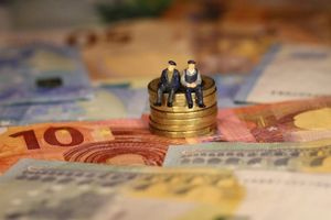 Το ασφαλιστικό σύστημα στη σκιά των μνημονίων