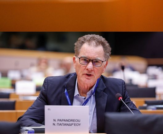 Τσιπολόνε προς Παπανδρέου: Δουλεύουμε πυρετωδώς για το ψηφιακό ευρώ