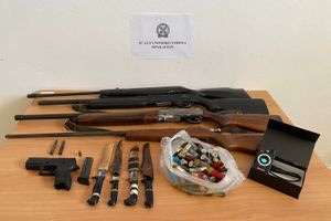 Ηράκλειο: Σύλληψη πατέρα και γιου για όπλα και ζωοκλοπή