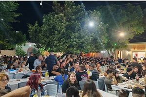 Με μεγάλη επιτυχία πραγματοποιήθηκε το καλοκαιρινό γλέντι στον Πατσίδερο