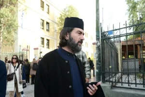 Κιβωτός του Κόσμου: Σε δίκη για οικονομικές ατασθαλίες και ξέπλυμα χρήματος ο πατέρας Αντώνιος και η πρεσβύτερα