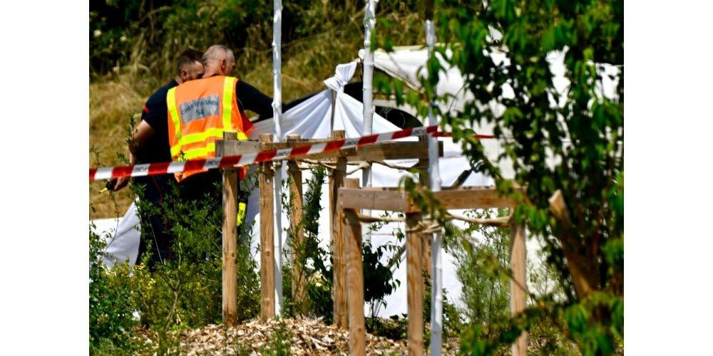 Γαλλία: Αεροσκάφος γεμάτο αλεξιπτωτιστές συνετρίβη – Πληροφορίες για 11 νεκρούς