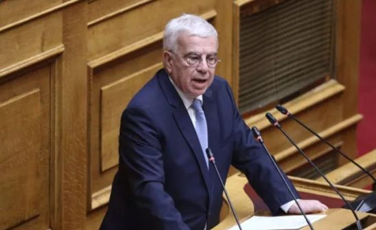 Ο Στρ. Σιμόπουλος στη θέση του κοινοβουλευτικού εκπροσώπου του κόμματος