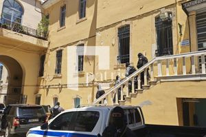 (VIDEO) Χανιά: Προθεσμία για την Τρίτη πήρε ο 43χρονος ενοικιαστής της Σταυρούλας Λεβεντάκη