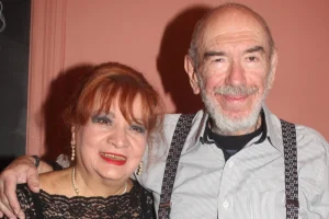 Έφυγε από τη ζωή ο ηθοποιός Σωτήρης Τσόγκας, σύζυγος της Μαίρης Ραζή
