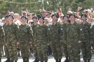 Λαμία: Ιστορική μέρα για τον ελληνικό στρατό – Ορκίστηκαν οι πρώτες γυναίκες εθελόντριες
