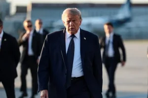 Μέση Ανατολή: Ο Τραμπ θέλει «πλήρη κατάπαυση του πυρός σε όλα τα μέτωπα», συμπεριλαμβανομένου του Λιβάνου
