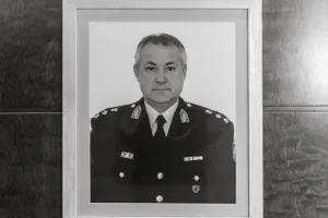 Η συγκινητική ανάρτηση του Μιχάλη Χρυσοχοΐδη για τα 16 χρόνια από τον θάνατο του Γιώργου Βασιλάκη
