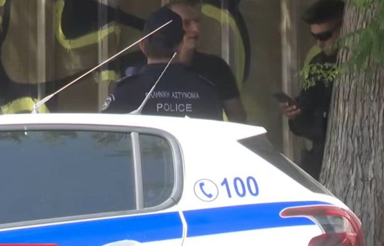 Σε 38χρονη Βρετανίδα ανήκει η σορός που εντοπίστηκε σε βαλίτσα στην Κυψέλη