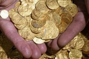 Προσποιήθηκαν υπαλλήλους του ΔΕΔΔΗΕ και άρπαξαν λίρες και χρυσαφικά από 79χρονη