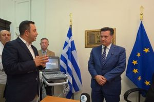 Άδωνις Γεωργιάδης: Το βίντεο από την Κω και η απάντησή του στους εργαζόμενους νοσοκομείου