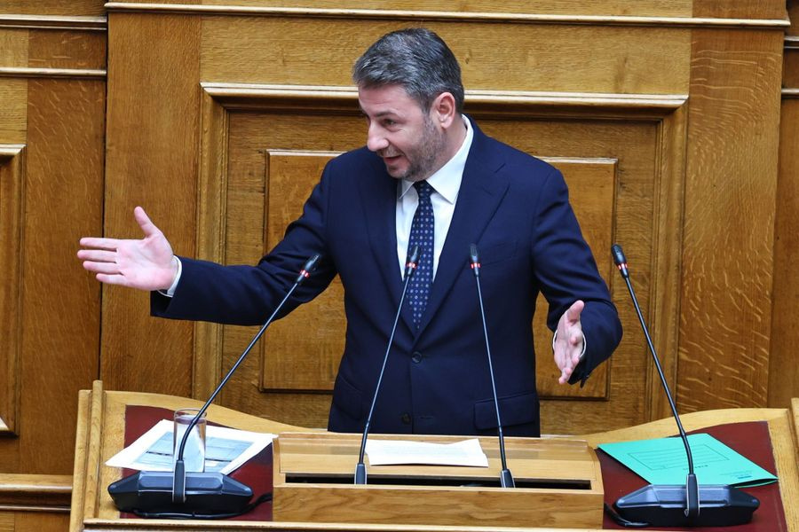 Ανδρουλάκης σε Μητσοτάκη: «Οι πολίτες χρειάζονται λύσεις για την ακρίβεια»