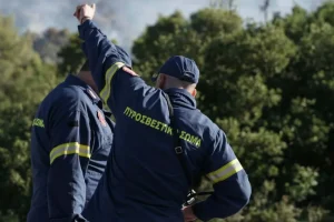Πυροσβεστική: Ενισχύεται με 600 νέες προσλήψεις – Οι θέσεις στην Κρήτη