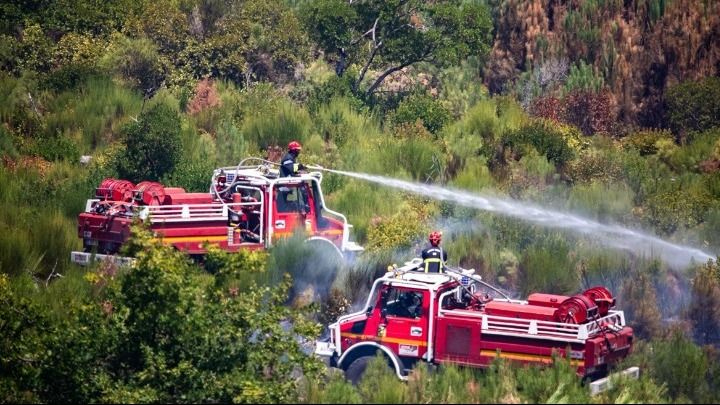 Γαλλία: Η πυρκαγιά κοντά στη Μπορντό “παραμένει σταθερή”