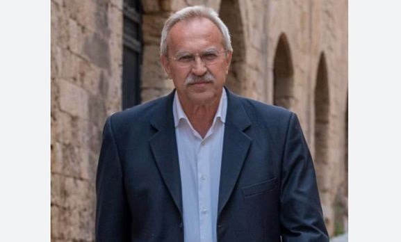 Φοιτητής ξανά στα 70 του ο πρώην βουλευτής του ΣΥΡΙΖΑ Δημήτρης Γάκης