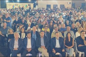 Συγκινητική βραδιά στο Καστέλλι– Τίμησαν παρουσία πλήθους κόσμου τον Μανόλη Λιδάκη και τα 100 χρόνια ιστορίας του ΟΦΗ