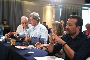 Το νέο οργανόγραμμα του ΣΥΡΙΖΑ: Γραμματέας ο Παππάς, στον Πολιτικό Σχεδιασμό ο Πολάκης μετά το «σκληρό ροκ» για την παραμονή του
