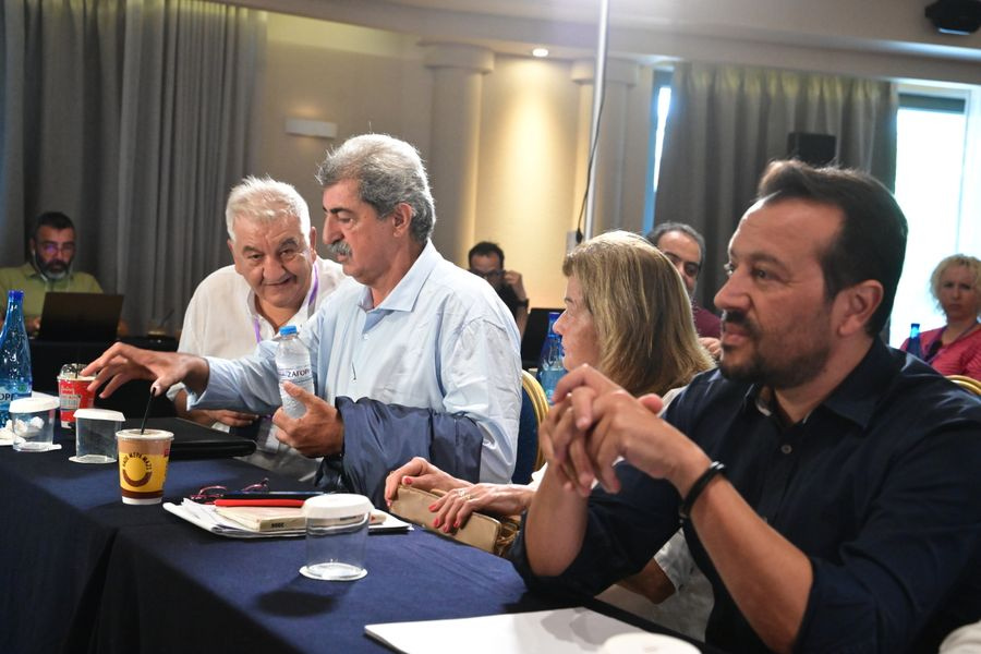 Το νέο οργανόγραμμα του ΣΥΡΙΖΑ: Γραμματέας ο Παππάς, στον Πολιτικό Σχεδιασμό ο Πολάκης μετά το «σκληρό ροκ» για την παραμονή του