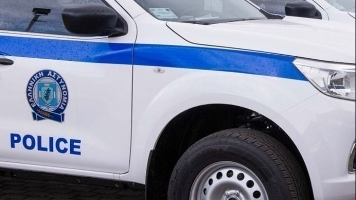 Ανήλικη συνελήφθη μεθυσμένη – “Πείραξε” την ταυτότητά της για να μπει στο μπαρ -Δικογραφία και για τον 19χρονο συνοδό της