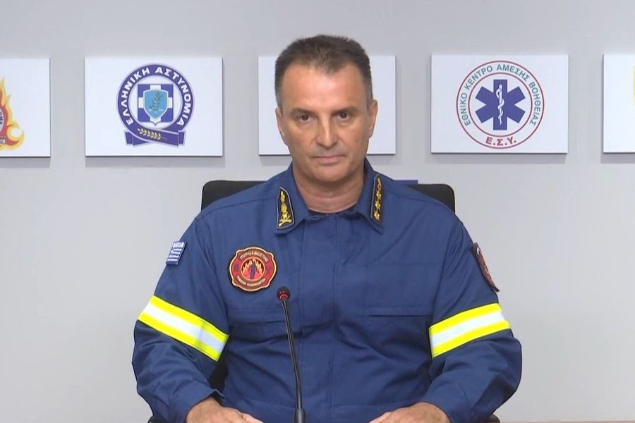Επίσημη ενημέρωση Πυροσβεστικής για φωτιές: 73 μέτωπα – Πού εντοπίζονται οι δυσκολότερες πυρκαγιές