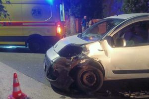 Τροχαίο στην Κίσσαμο – Δύο άτομα στο νοσοκομείο (φωτο)