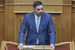 Ανατρεπτική πρόταση Κωνσταντίνου Κεφαλογιάννη για τη μείωση ορίου ηλικίας του «εκλέγεσθαι».