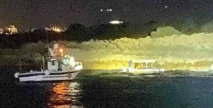 Χαλκιδική: Ανατροπή τουριστικής λέμβου – Αίσιο τέλος στην περιπέτεια των τεσσάρων επιβατών