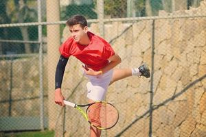 Στην κορυφή της Ελλάδας ο Ρεθεμνιώτης τενίστας Γιώργος Νουχάκης – Τα συγχαρητήρια του Δήμου Ρεθύμνης
