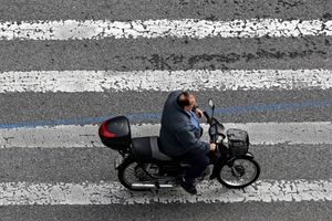 Νέος ΚΟΚ: Πάνω από 2.490 παραβάσεις για μη χρήση κράνους σε μία εβδομάδα