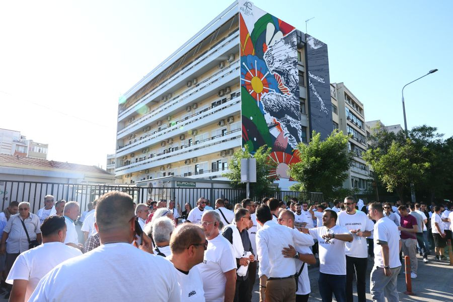 Θεσσαλονίκη: «Δεν σας φοβόμαστε» – Συγκέντρωση στο Ιπποκράτειο κατά της τρομοκρατίας