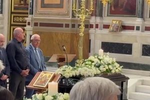 Το τελευταίο χειροκρότημα στην Μάρω Κοντού