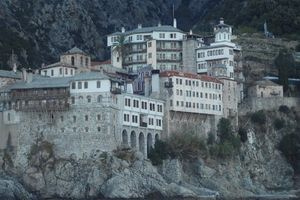 Σε διαρκή ετοιμότητα η πυροπροστασία στο Άγιον Όρος – Το ανάφλυφο της περιοχής, η επισκεψιμότητα και η πυκνή βλάστηση