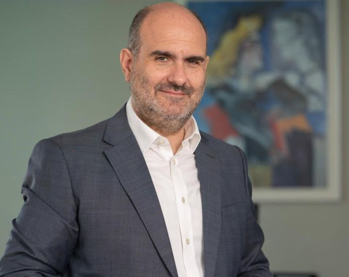 Στο Ηράκλειο ο υφυπουργός Οικονομικών Δημήτρης Μαρκόπουλος – Σύσκεψη φορέων στο Επιμελητήριο