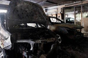 Προφυλακιστέος και ο 24χρονος για τη φονική επίθεση στο σπίτι της οικογένειας Νέστορα – Προσωρινά κρατούμενοι και οι τρεις κατηγορούμενοι