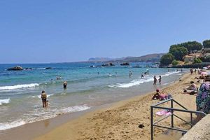 Κινδύνευσε λουόμενος στο Κουμ Καπί – Ενισχύεται η θέση για πύργο ναυαγοσώστη στην παραλία