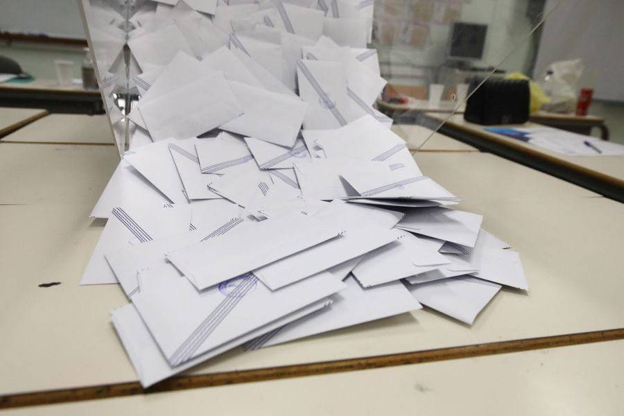 Δημοσκόπηση Prorata: Πάνω από 8 στους 10 θα ψηφίσουν με κριτήριο την ακρίβεια