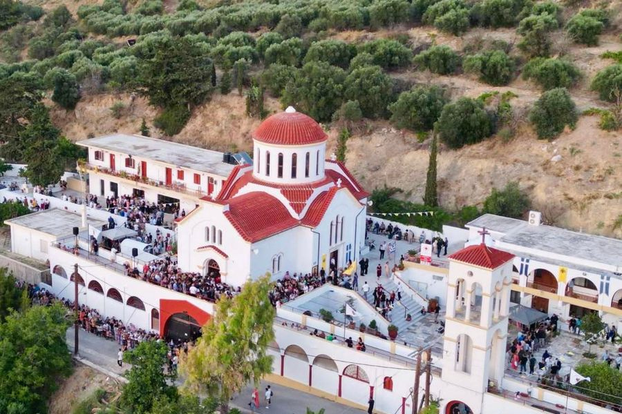 Όλα είναι έτοιμα για τον εορτασμό της Αγίας Μαρίνας στη Βόνη – Αναλυτικά τα δρομολόγια για το μοναστήρι