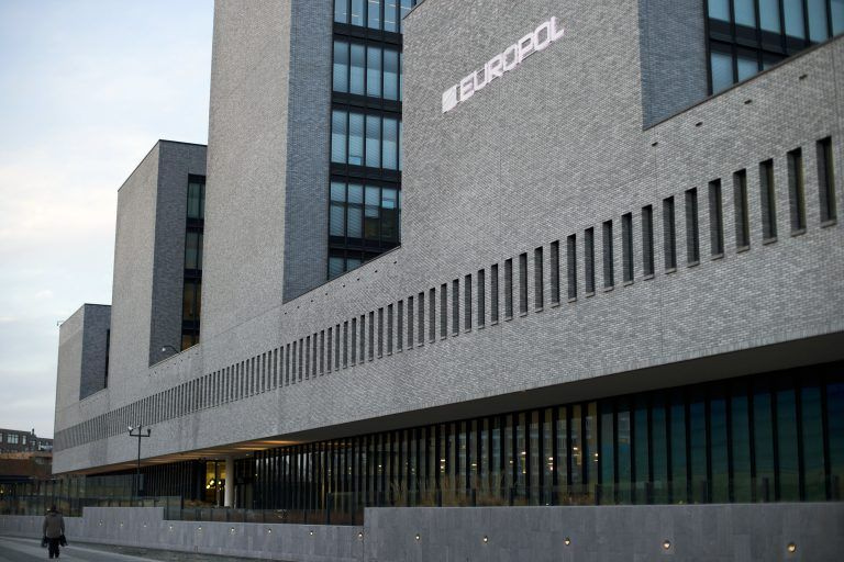 Europol: Ελληνική επιχείρηση εξάρθρωσε κύκλωμα διακίνησης μεταναστών