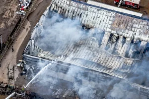 Πέθανε ένας από τους πολυεγκαυματίες από τη φωτιά στον Ασπρόπυργο