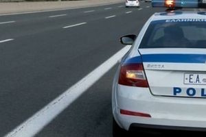 Συνελήφθη ο οδηγός του γερανοφόρου που προσέκρουσε σε τμήμα της γέφυρας Πανοράματος