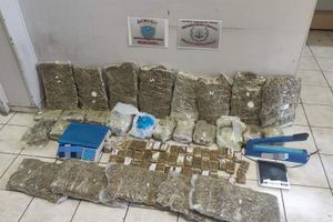 Νέα μεγάλη κατάσχεση άνω των 26 κιλών κάνναβης από το γραφείο ασφαλείας του Κεντρικού Λιμεναρχείου Πειραιά