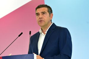 Τσίπρας για τους τρεις πυροσβέστες: «Έπεσαν στο καθήκον παλεύοντας με τις φλόγες»