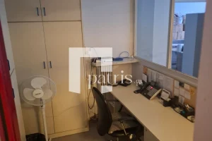 Οι Συριζαίοι, αποκαθήλωσαν τον Τσίπρα από την Κουμουνδούρου κατεβάζοντας τη φωτογραφία του- Εκλογές το ΄27, αλλά όλοι έχουν πιάσει βουνά και νησιά- Για ποιον υπουργό, ο Σαμαράς είναι…εχθρός της πατρίδας; Μέχρι την Πλατεία Συντάγματος ακούστηκαν οι φωνές τους, Ζωής και Φωτεινής…