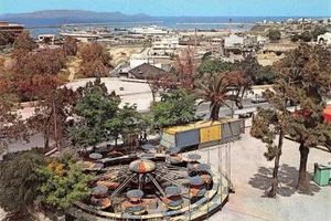Το λούνα παρκ στο άγαλμα του Ελευθερίου Βενιζέλου