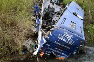 Ακτή Ελεφαντοστού: Τουλάχιστον 24 νεκροί σε τροχαίο δυστύχημα με λεωφορείο