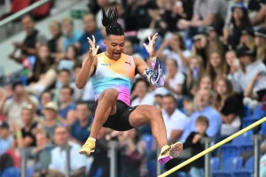 Ο Εμμανουήλ Καραλής 4ος στο Diamond League του Λονδίνου με άλμα στα 5.95 μέτρα – Εγκατέλειψε τον αγώνα ο Αρμάντ Ντουπλάντις