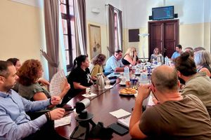 “Βαβέλ” για τις άδειες εκτός σχεδίου δόμησης: Κοινή “γλώσσα” για πρώτη φορά στις Πολεοδομίες της Ανατολικής Κρήτης