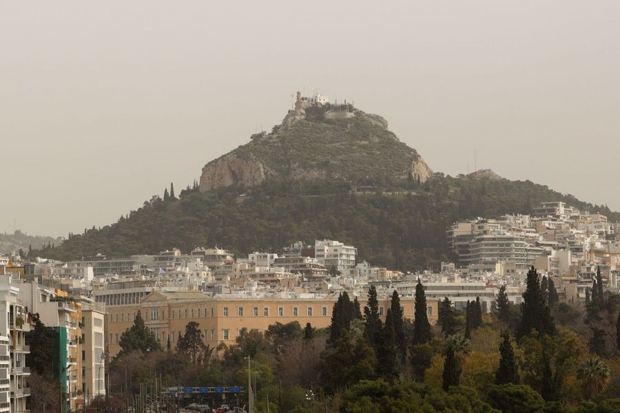 Κλείνουν για το κοινό οι λόφοι Λυκαβηττού και Φινόπουλου λόγω κινδύνου πυρκαγιάς
