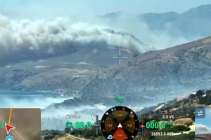 Σοκαριστικό video από drone: Ο πυκνός καπνός «καταπίνει» το Κουρταλιώτικο Φαράγγι στο Ρέθυμνο